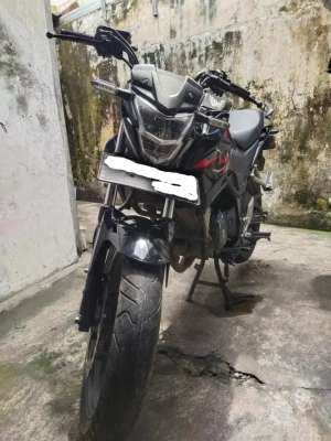 Jual bekas CB 150R 2020 unit istimewa,lokasi di Surabaya Kota
