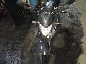 Jual bekas cb 150r street fire 2017,lokasi di Surabaya Kota