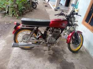 Jual bekas Cb asli surat cg,lokasi di Yogyakarta Kota