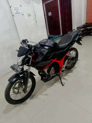 Jual bekas Cb150r v3 2019,surat lengkap, pajak hidup.,lokasi di Pidie Kab.
