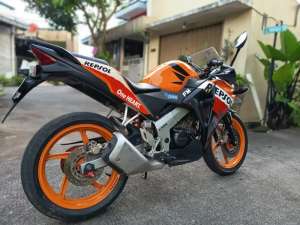 Jual bekas CBR 150 CBU THAILAND 2013,lokasi di Bekasi Kab.
