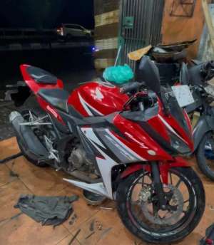 Jual bekas CBR 150cc Facelift,lokasi di Bogor Kab.