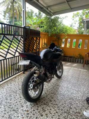 Jual bekas cbr 150r jenis k45r,lokasi di Palembang Kota