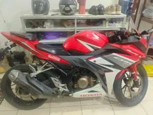 Jual bekas CBR150R K45G 2018,lokasi di Medan Kota