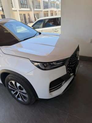 Jual bekas Cherry Tiggo 8 , 1 tahun pemakaian,lokasi di Batam Kota