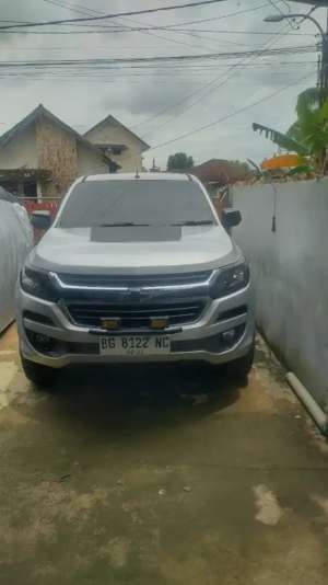 Jual bekas Chevrolet Colorado 4x4 2,5 Lt turbo Duramax Diesel,lokasi di Palembang Kota
