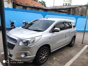 Jual bekas Chevrolet Spin 2013 Bensin,lokasi di Bekasi Kota