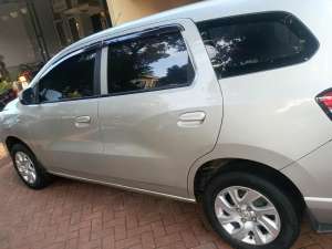 Jual bekas Chevrolet Spin 2013 Bensin,lokasi di Tangerang Kota