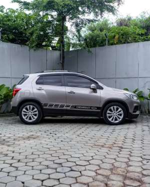 Jual bekas Chevrolet Trax 2017 ATMatic km 50rb,lokasi di Jakarta Timur
