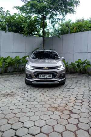 Jual bekas CHEVROLET TRAX PREMIER LTZ 1.4 MATIC 2017,lokasi di Bogor Kota