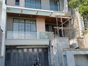 citraland cluster woodland lokasi di Surabaya Kota, tersedia melalui melalui situs Olx