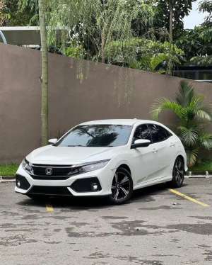 Jual bekas Civic Turbo 1.5 Hatchback E low km,lokasi di Bandung Kota