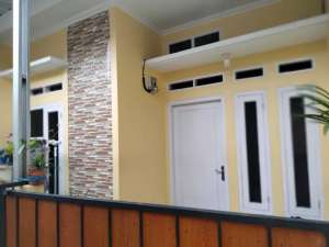 CLUSTER 2 KAMAR SIAP HUNI AKSES STRATEGIS DEKAT JALAN UTAMA HANYA 150 JUTAAN lokasi di Depok Kota, tersedia melalui melalui situs Olx