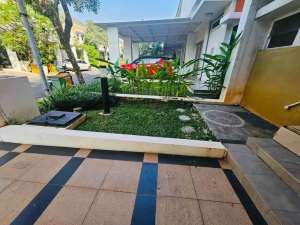 Cluster Bluebell Summarecon Bekasi 8x17 Carport 2 lokasi di Bekasi Kota, tersedia melalui melalui situs Olx