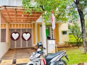 Cluster Vernonia Summarecon Bekasi 8x18 Strategis Hoek lokasi di Bekasi Kota, tersedia melalui melalui situs Olx