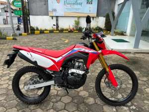 Jual bekas CRF 150 2023 LOW KM,lokasi di Semarang Kota