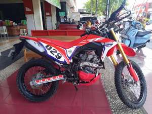 Jual bekas CRF 2018 Istimewa Murah,lokasi di Karanganyar Kab.