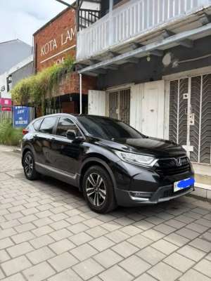 Jual bekas Crv turbo prestige 2018 istimewa,lokasi di Semarang Kota
