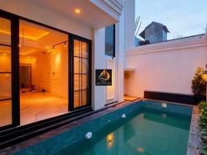 D40.RUMAH BARU AMERICAN CLASSIC DI BILLYMOON PONDOK KELAPA JAKARTA TIMUR lokasi di Jakarta Timur, tersedia melalui melalui situs Olx