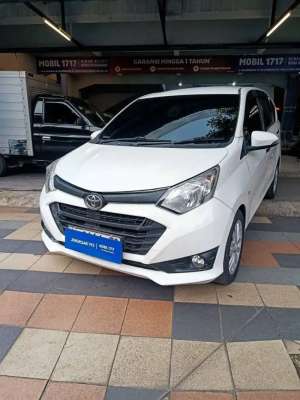 Jual bekas DAIHATSU 2019 SIGRA M 1.0 MT PUTIHJL.RAYA JEMURSARI MOBIL 1717,lokasi di Surabaya Kota