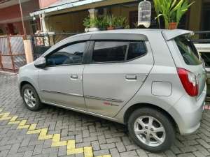 Jual bekas Daihatsu Ayla 2014 Bensin,lokasi di Gresik Kab.