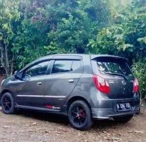 Jual bekas Daihatsu Ayla 2016 Bensin,lokasi di Bekasi Kab.