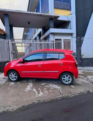 Jual bekas Daihatsu Ayla 2019 Bensin,lokasi di Samarinda Kota