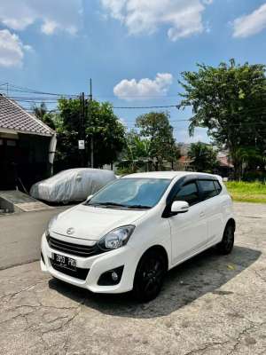 Jual bekas Daihatsu Ayla 2022 Bensin,lokasi di Jakarta Timur