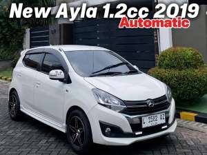 Jual bekas Daihatsu Ayla R 2019 Automatic,lokasi di Surabaya Kota