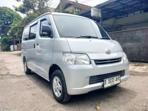 Jual bekas DAIHATSU GRANMAX MB 1.3 MANUAL 2019 SILVER , IRIT DAN KAPASITAS LUAS,lokasi di Bandung Kota