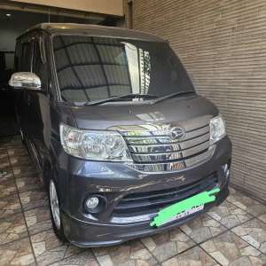 Jual bekas Daihatsu luxio X AT 2023 km 13rb , plat B Jakarta Ganjil,lokasi di Jakarta Barat
