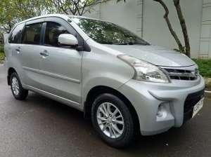 Jual bekas Daihatsu New Xenia 1.3 R Sporty Asli MT 2012 Silver Istimewa,lokasi di Jakarta Barat
