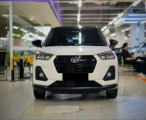 Jual bekas Daihatsu ROCKY 1.0 R Turbo ASA 2021 - Matic AT,lokasi di Jakarta Utara