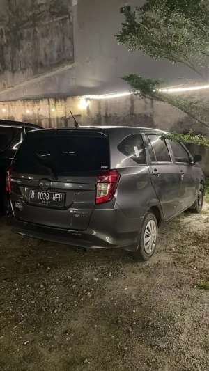 Jual bekas Daihatsu Sigra 2022 Bensin OVER KREDIT,lokasi di  ,Tangerang Kota