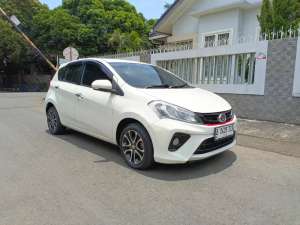 Jual bekas DAIHATSU SIRION MATIC 2019. DP RINGAN,lokasi di Jakarta Timur