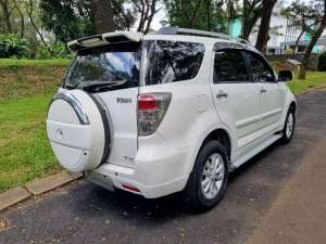 Jual bekas Daihatsu Terios 2011 Bensin,lokasi di Tangerang Kota