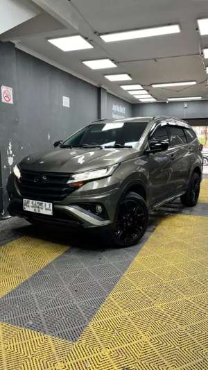 Jual bekas Daihatsu Terios 2022 Bensin,lokasi di Kediri Kota