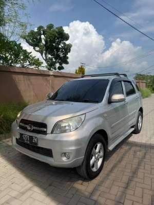 Jual bekas Daihatsu terios ts xtra 2011 AT mulus terawat matic antik,lokasi di Bandung Kota
