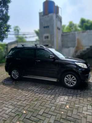 Jual bekas Daihatsu Terios TX Matic 2012,lokasi di Jakarta Timur