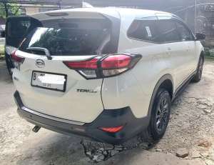 Jual bekas Daihatsu Terios X matic 2018 putih,lokasi di Jakarta Timur