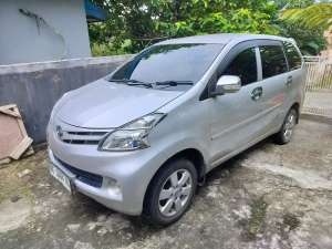 Jual bekas Daihatsu Xenia 2012 Bensin,lokasi di Balikpapan Kota