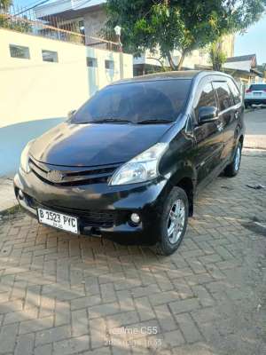 Jual bekas Daihatsu Xenia Type R Sporty Matic Thn 2015,lokasi di Tangerang Kota