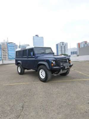 Jual bekas Defender TDI 300 tahun 1997,lokasi di  