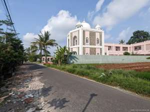 Dekat Kampus Sanata Dharma Tanah Jogja Maguwoharjo Cocok UsahaKos lokasi di Sleman Kab., tersedia melalui melalui situs Olx