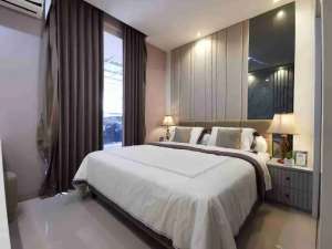 Depan Harris Hotel Riverside Kota Malang lokasi di Malang Kota, tersedia melalui melalui situs Olx