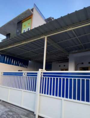 Di jual 2 rumah sekaligus, tembus blok 13C dan blok 14C lokasi di Balikpapan Kota, tersedia melalui melalui situs Olx