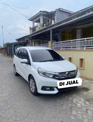 Jual bekas DI JUAL CEPAT MOBIL HONDA MOBILIO,lokasi di Banjarmasin Kota