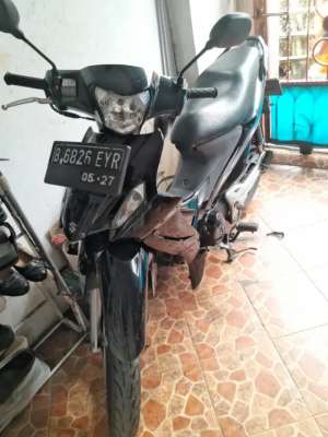 Di jual cepat suzuki smas titan standrt lokasi di  ,Tangerang Selatan Kota, tersedia melalui melalui situs Olx