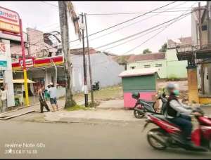 Di jual cepat tanah darat di jl utama dukuh zamrud lokasi di Bekasi Kota, tersedia melalui melalui situs Olx