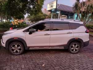 Jual bekas Di jual Expander cross premium,Des 2021,lokasi di Tangerang Kota